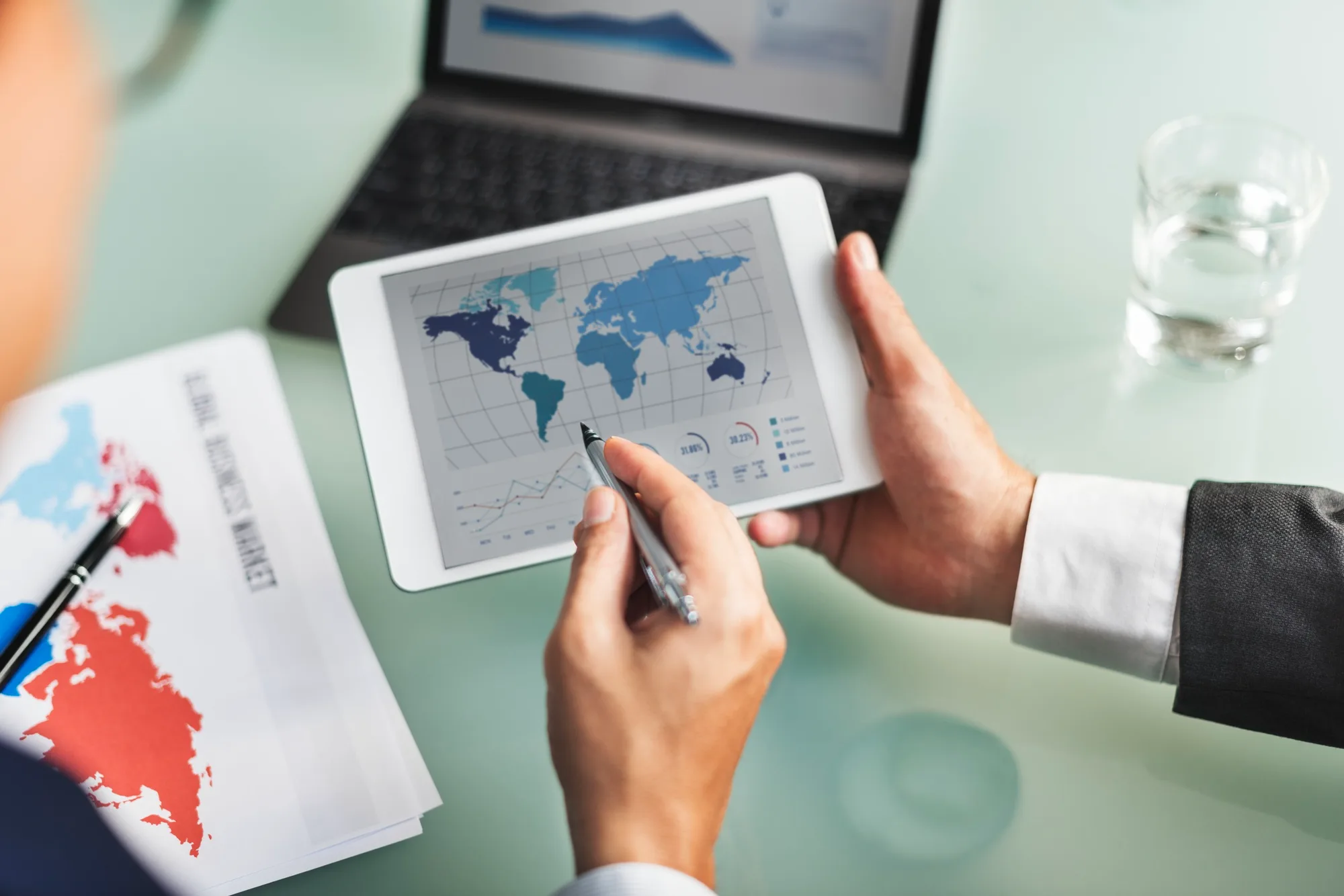 How to Build a Strategy to Expand Business Globally